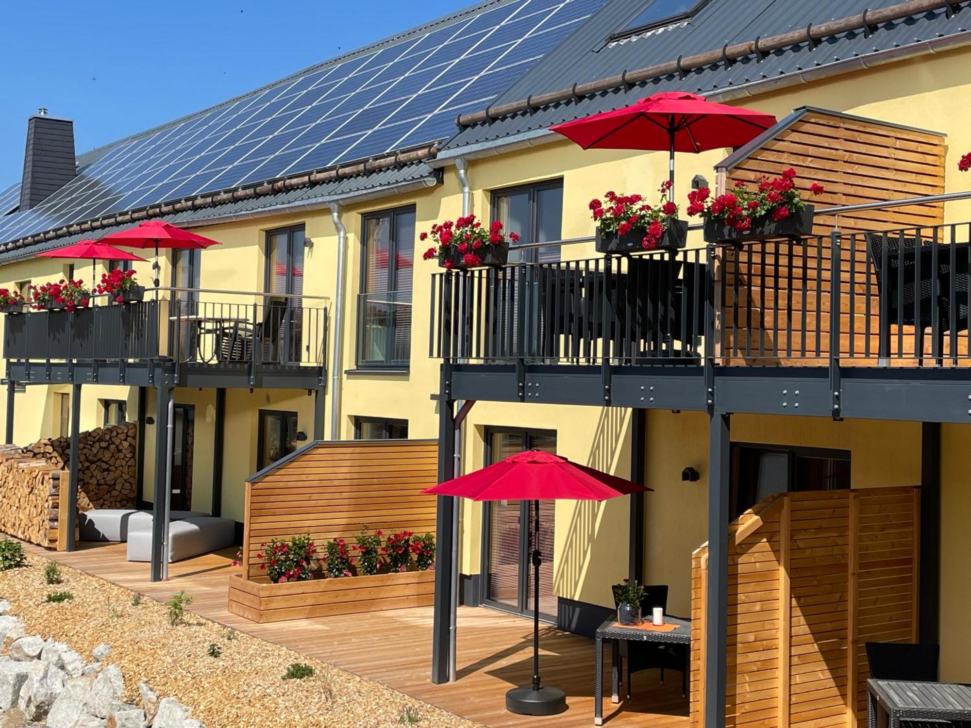 Chalet-Ferienwohnung Schlossblick, 51 Qm, Wellness/Fitness/Sauna - Bergroedelhof Feilitzsch Luaran gambar